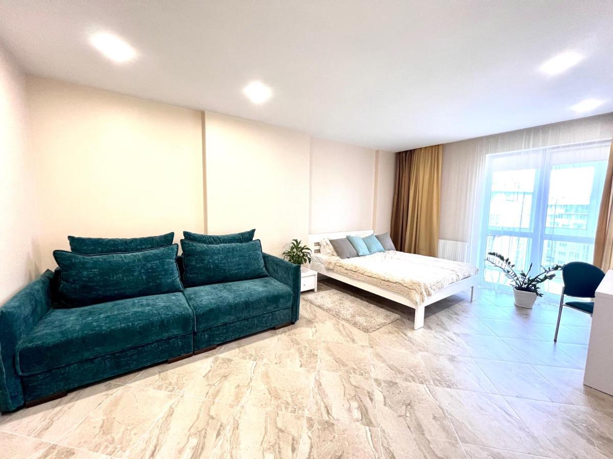 Osapart Romantic Apartment In The Complex Great Britain Львів Екстер'єр фото