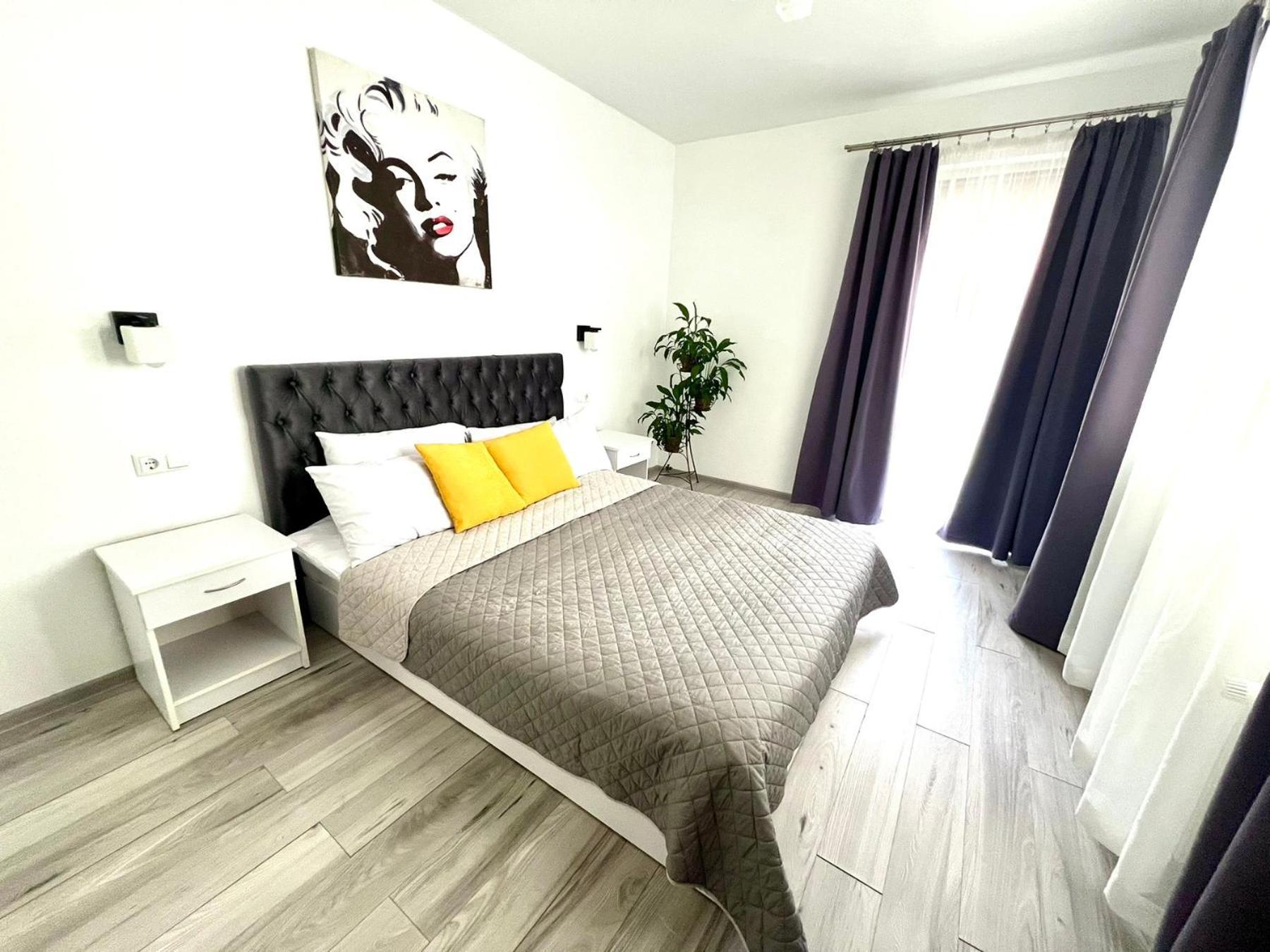 Osapart Romantic Apartment In The Complex Great Britain Львів Екстер'єр фото